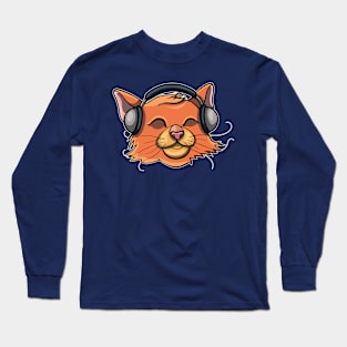 DJ cat with headphones listens to the cool music Long Sleeve T-Shirt